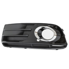 Load image into Gallery viewer, Rejilla Audi Q4 13-16 c/hoyo c/filo cromo izquierda
