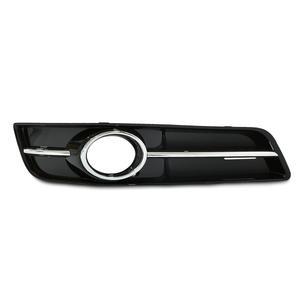 Rejilla Audi A3 09-12 c/hoyo c/filo cromo derecha