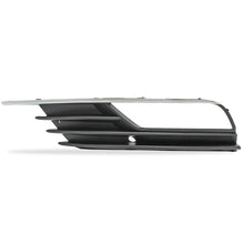 Load image into Gallery viewer, Rejilla Audi A3 14-16 sedan c/hoyo c/filo cromo izquierda