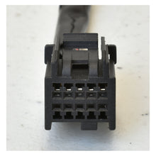 Load image into Gallery viewer, Espejo Trax 13-20 electrico derecho