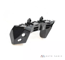 Load image into Gallery viewer, Soporte guia Onix 20-25 LS, LT, Premier defensa del. Der.