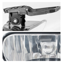 Cargar imagen en el visor de la galería, Faro niebla Suburban Silverado 99-02 c/foco derecho