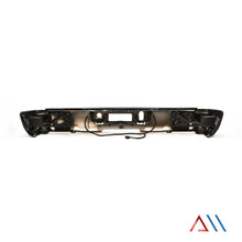 Load image into Gallery viewer, Defensa trasera Silverado 14-18 cromo