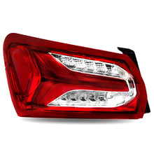 Load image into Gallery viewer, Calavera Malibu 19-23 LED exterior izquierda