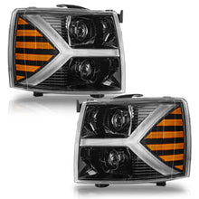 Load image into Gallery viewer, Faros Cheyenne Silverado 07-13 negros c/luz de dia+ lupa performance
