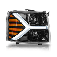 Load image into Gallery viewer, Faros Cheyenne Silverado 07-13 negros c/luz de dia+ lupa performance