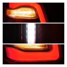 Load image into Gallery viewer, Calavera Ram 1500 19-24 LED filo rojo sin sensor derecha