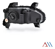 Cargar imagen en el visor de la galería, Faros de niebla Tornado Van 22-25 c/arnes switch univ.