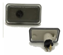 Load image into Gallery viewer, Cuarto direccional lateral izq/der humo Golf/Jetta 88-92