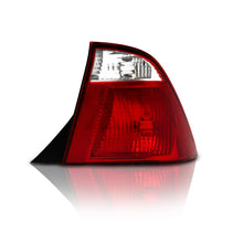 Load image into Gallery viewer, Calavera Focus Sedan 05-07 derecha