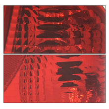 Load image into Gallery viewer, Calavera Focus Sedan 00-04 derecha
