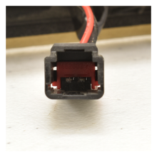 Load image into Gallery viewer, Luz stop Fusion 13-16 superior medallon trasero