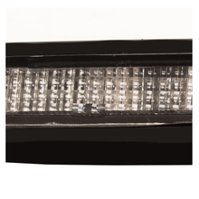 Load image into Gallery viewer, Luz stop Fusion 13-16 superior medallon trasero
