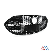 Cargar imagen en el visor de la galería, Parrilla Mazda 3 sedán 19-24 negra