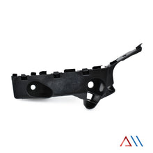 Load image into Gallery viewer, Soporte guia Mazda 3 14-16 defensa delantera izquierdo