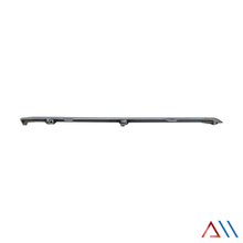 Cargar imagen en el visor de la galería, Moldura de defensa Mazda 6 19-20 delantera derecha