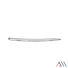 Cargar imagen en el visor de la galería, Moldura de defensa Mazda 6 19-20 delantera izquierda