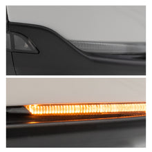 Load image into Gallery viewer, Espejo Mazda 3 19-24 electrico c/direccional c/desempañante 5 pines izquierdo