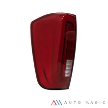 Cargar imagen en el visor de la galería, Calaveras NP300 Frontier 16-22 LED rojas Rendimiento