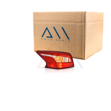Cargar imagen en el visor de la galería, Calavera Sentra exterior 17-19 exterior izquierda