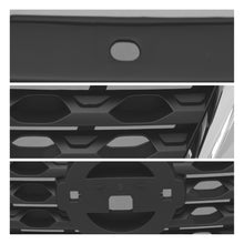Load image into Gallery viewer, Parrilla Kicks 17-19 c/moldura cromo