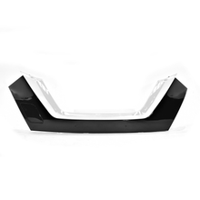 Load image into Gallery viewer, Moldura de Parrilla superior Versa 20-22 filo cromo con tapa de remolque