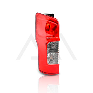 Calavera Urvan NV350 14-17 izqueirda