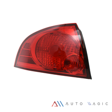 Cargar imagen en el visor de la galería, Calavera Sentra 04-06 c/focos izquierda