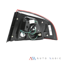 Cargar imagen en el visor de la galería, Calavera Sentra 04-06 c/focos izquierda