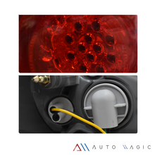 Load image into Gallery viewer, Calavera Altima 4pts. 14-16 LED c/focos derecha