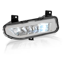 Load image into Gallery viewer, Faro niebla Versa 20-25 Sentra 20-25 X-trail 17-19 Kicks 17-19 Note 17-19 c/foco Led Izq.