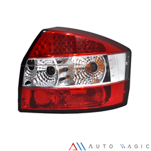 Load image into Gallery viewer, Calaveras Audi A4 01-04 LED rojas Performance