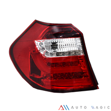 Cargar imagen en el visor de la galería, Calaveras BMW Serie 1 04-11 LED rojas Performance
