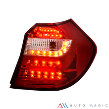 Cargar imagen en el visor de la galería, Calaveras BMW Serie 1 04-11 LED rojas Performance