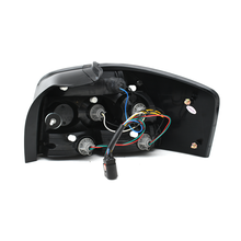 Load image into Gallery viewer, Calavreras Audi A3 04-08 Ambiente, Base, Advance, S3 negras performance