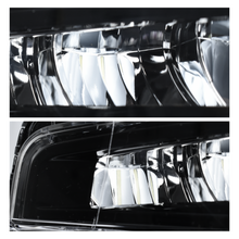 Load image into Gallery viewer, Faro niebla Leon/Ateca 17-20 LED izquierdo
