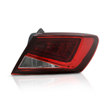 Load image into Gallery viewer, Calavera Leon 14-16 LED derecha