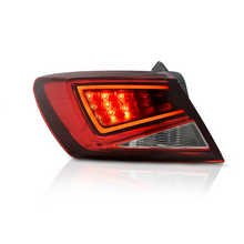 Load image into Gallery viewer, Calavera Leon 14-16 LED izquierda