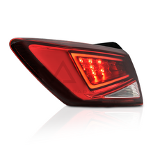 Load image into Gallery viewer, Calavera Leon 14-16 LED izquierda