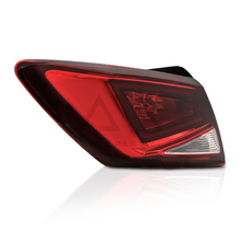 Load image into Gallery viewer, Calavera Leon 14-16 LED izquierda
