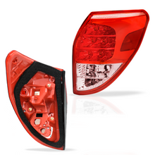 Load image into Gallery viewer, Calavera Rav4 06-08 derecha