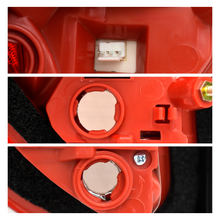 Load image into Gallery viewer, Calavera Rav4 06-08 derecha
