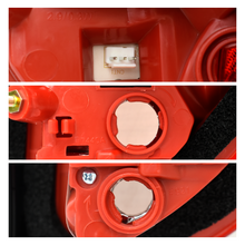 Cargar imagen en el visor de la galería, Calavera Rav4 06-08 izquierda