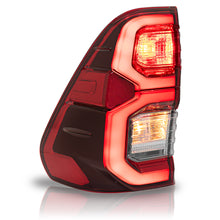 Load image into Gallery viewer, Calavera Hilux 16-23 LED c/arnes c/focos izquierda