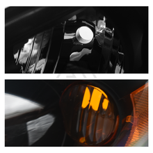 Cargar imagen en el visor de la galería, Faros Camry 05-06 Le/ Xle fondo negro performance