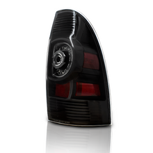 Load image into Gallery viewer, Calaveras Tacoma 05-15 TDR, Sport, Sr Negras LED c/arnes derecha