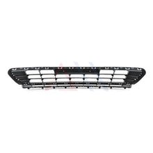 Load image into Gallery viewer, Parrilla de defensa Golf 15-17 c/mold. cromo central