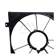 Load image into Gallery viewer, Tolva de ventilador Jetta 11-17 clasico 09-13 bora 09-13 Beetle 08-16 Passat 06-16 Golf 09-13 Motores 2.5 lts