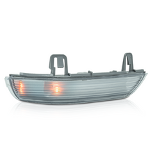 Load image into Gallery viewer, Direccional espejo Bora 06-10 LED derecha
