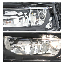 Load image into Gallery viewer, Faro niebla Transporter 16-25 c/foco Izq.